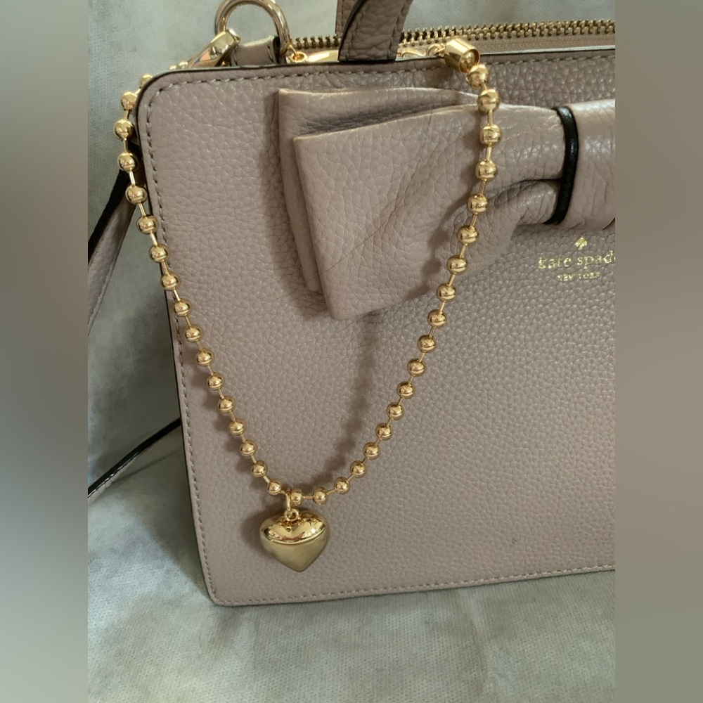 LOFT Gold Puffy Heart Bag Charm Key Chain NWT - Picture 4 of 6